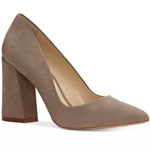 NWT Vince Camuto talise pump